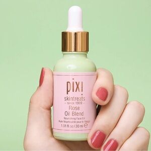 NWT, Pixie, Rose Oil Blend, Rose and Pomegranate Oils, Nourishing Face Oil